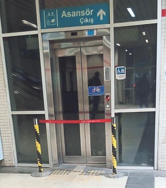 Üçyol’un merdiveni saatli bir bomba