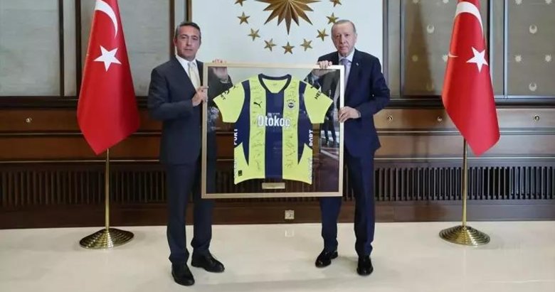 Başkan Erdoğan, Fenerbahçe Başkanı Ali Koç’u makamında kabul etti