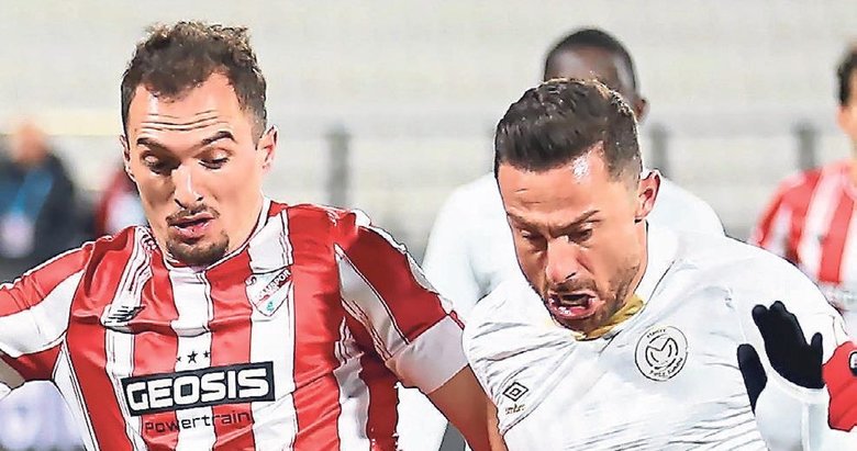 Manisa FK’da çifte af