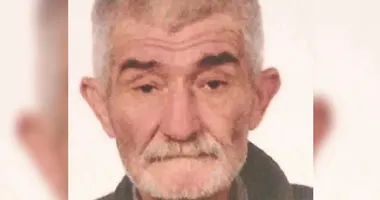 Çatıdan düşen yaşlı adam can verdi