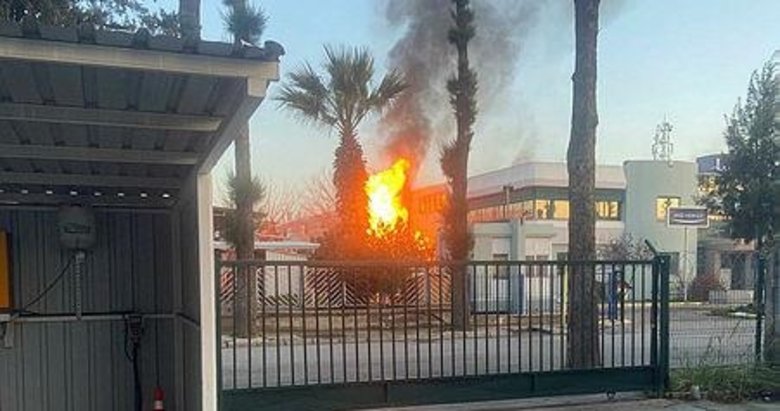 İzmir’de fabrika yangını: 1 kişi öldü 3 kişi yaralı