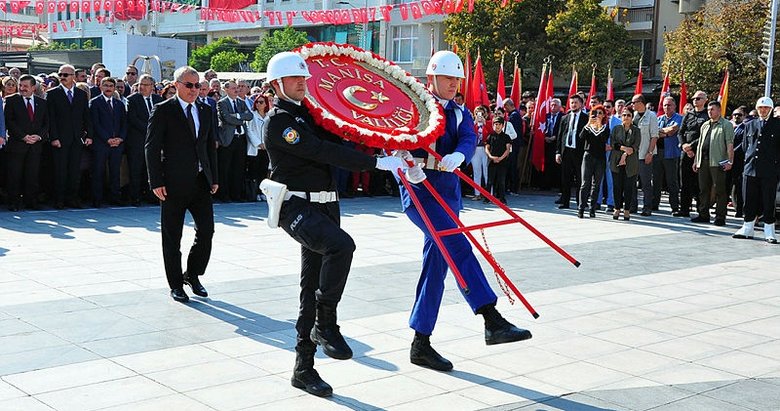 manisa da cumhuriyet bayrami