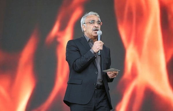 SON DAKİKA: Pervin Buldan duyurdu! HDP aday çıkarmayacak...