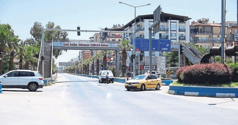 Kuşadası’ndaki kör nokta kazaya davetiye çıkarıyor