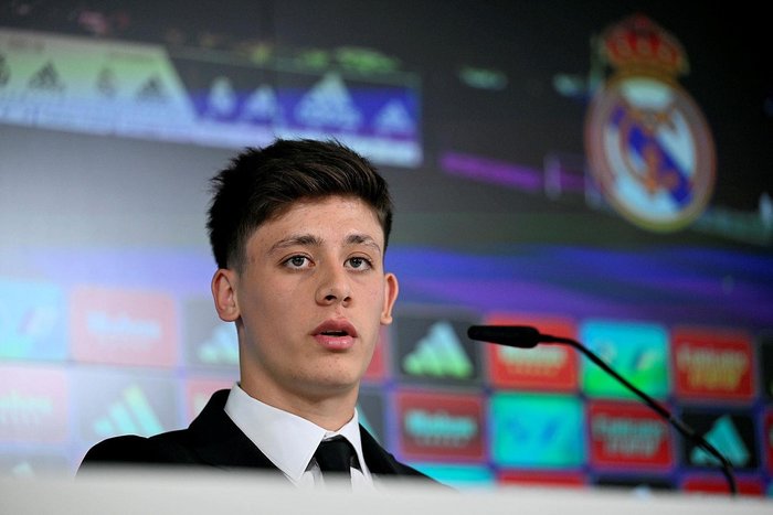 Efsane olmaya geldim