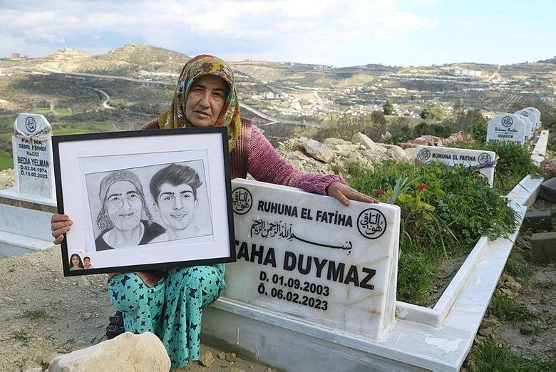 Taha Duymaz depremde hayatını kaybetmişti: Annesinin sözleri yürekleri dağladı