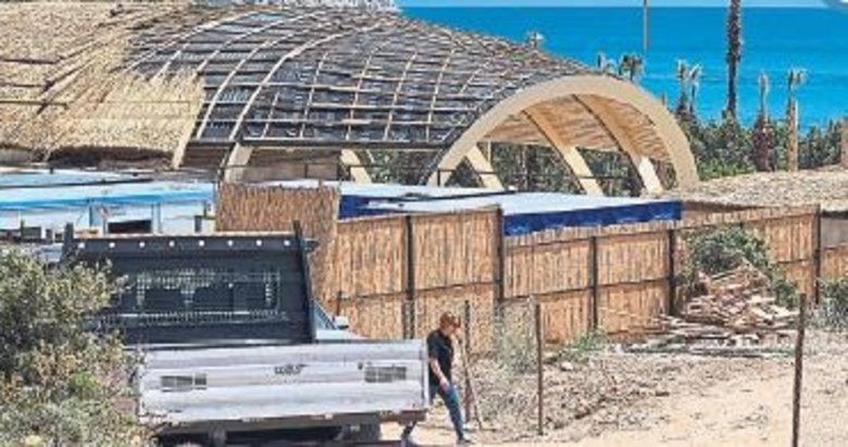 İzmir Çeşme’de doğal alan tel örgüyle kuşatıldı! Halka kapalı ranta açık