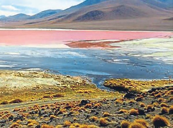 Gerçek olamayacak kadar güzeller: Renkleriyle hayran bırakan göl ve nehirler