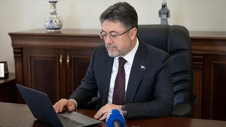 bakan-yumaklidan-izmire-yangin-uyarisi-1785877217265.png