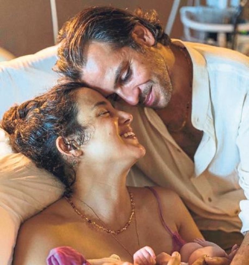 Mutlu aile tablosu