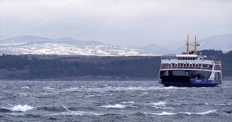 Gökçeada ve Bozcaada feribot seferleri fırtına nedeniyle yarın yapılamayacak