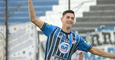 Göz-Göz’e tangocu forvet