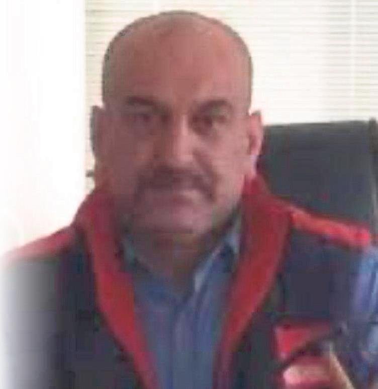 El öptürme arbedesinde eski müdürünü öldürdü