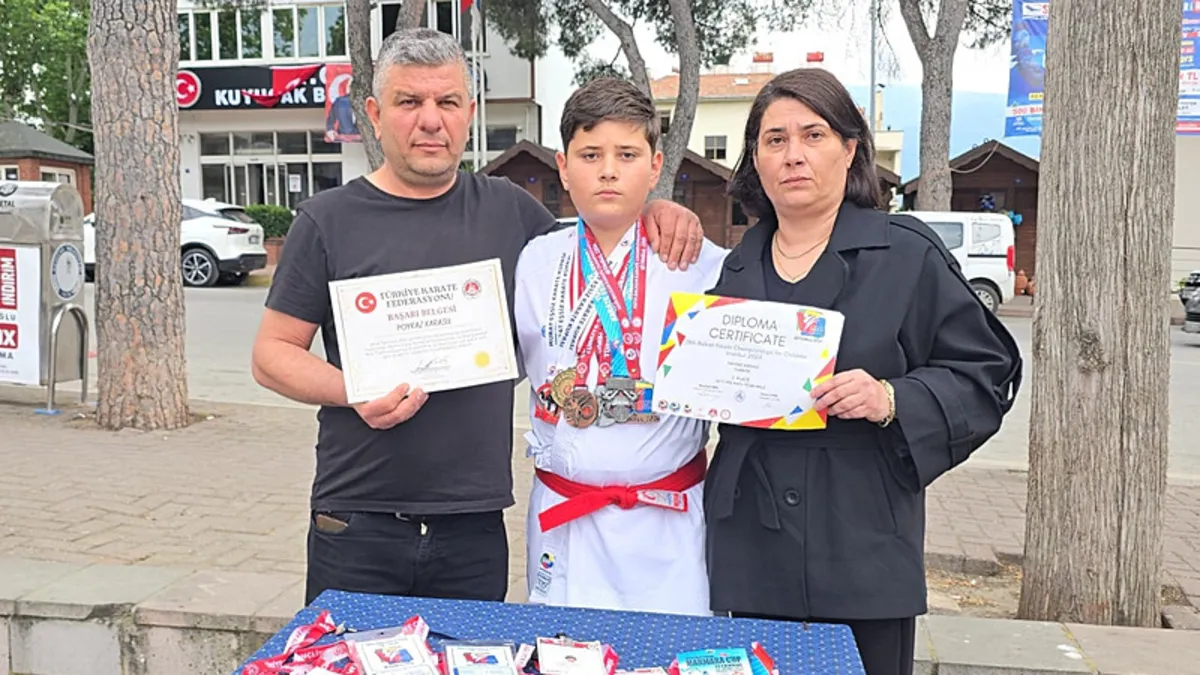CHP'li Belediye Başkanı'nın Kararına Gençlik ve Spor Bakanlığı'ndan Destek: Poyraz Karasu'nun Spor Hayatı Kesintisiz Devam Edecek