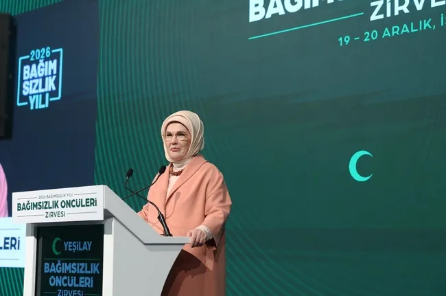 Emine Erdoğan Bağımsızlık Öncüleri Zirvesi’ne katıldı!