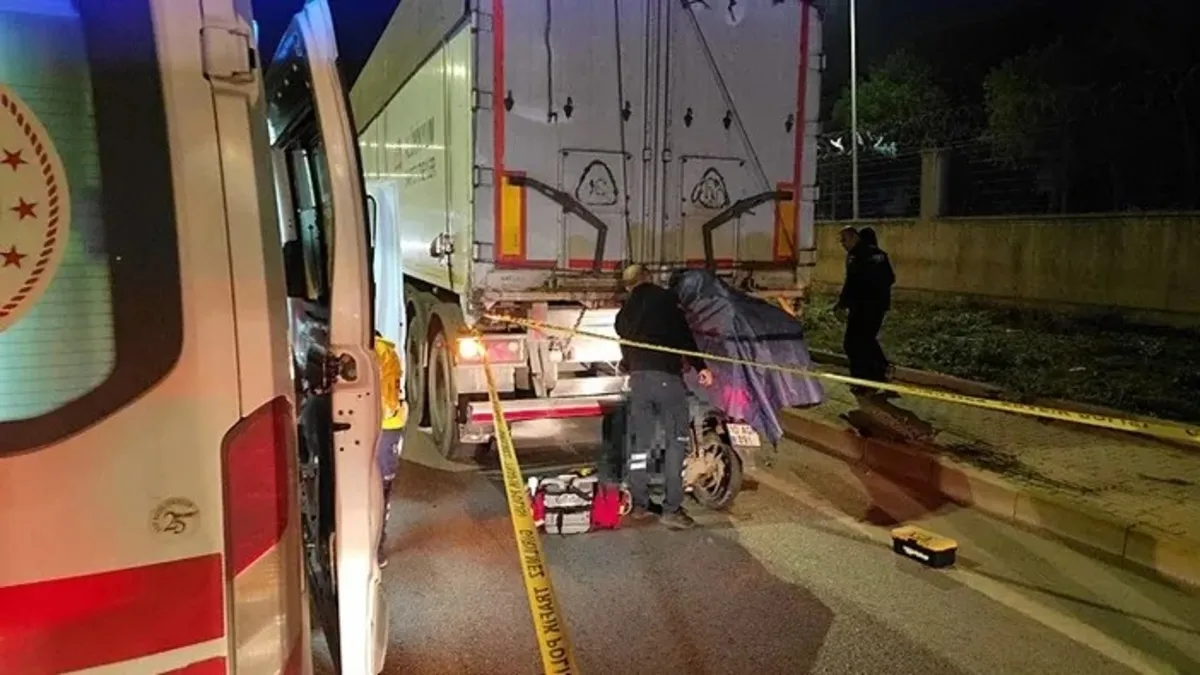 Balıkesir'de acı kaza: Motokurye hayatını kaybetti
