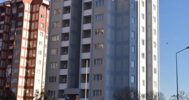 İzmir’de depremzedelere büyük ayıp! Yaşadıkları evler satışa çıkarıldı