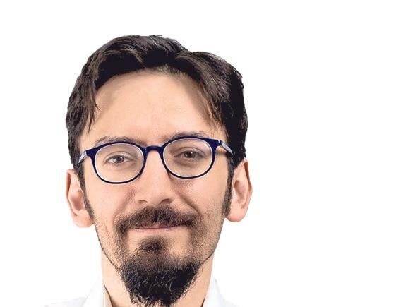 Göz kapağı estetiği ile daha genç bir görünüm