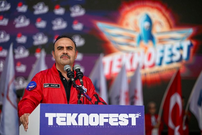 Milli teknoloji hamlesiyle dünyaya örnek olduk