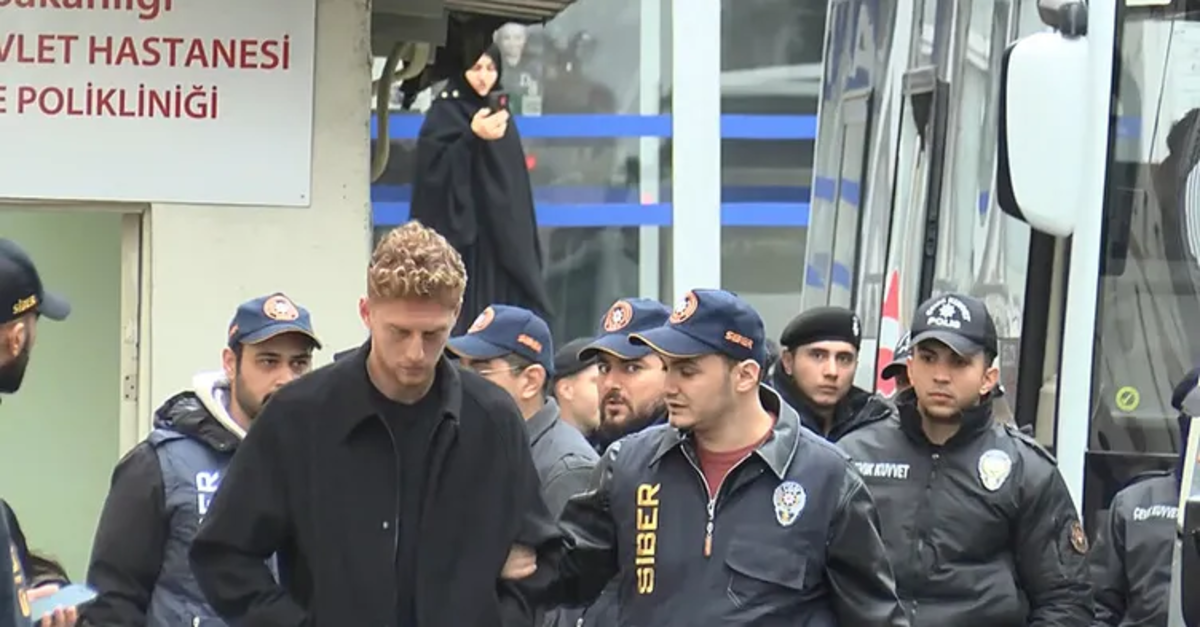 FUTBOLDA BAHİS SORUŞTURMASI | İlk kez hakim karşısına çıktı: Galatasaraylı Metehan Baltacı hakkında karar çıktı