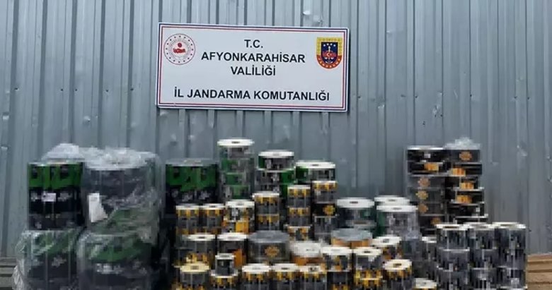 Afyon’da toplam 62 ton bozuk süt ve peynir ele geçirildi