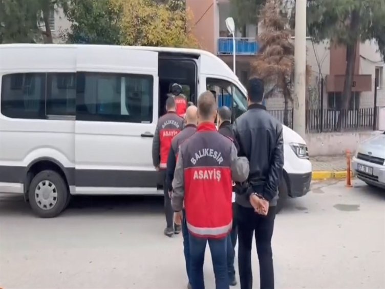 Önce çaldılar sonra 1 milyon TL karşılığında tehdit ettiler