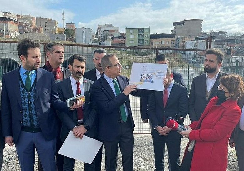 AK Parti İzmir İl Başkanı Sürekli’den Soyer’e proje yanıtı: 7 yılda 2.5 kilometrelik tüp tünellerin 50 metresini yapabildiler