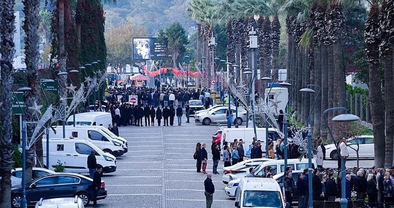Saat 9’u 5 geçe Türkiye’de yaşam durdu!