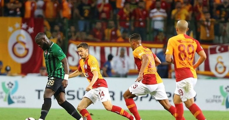 Galatasaray Akhisarspor maçının hakemi belli oldu