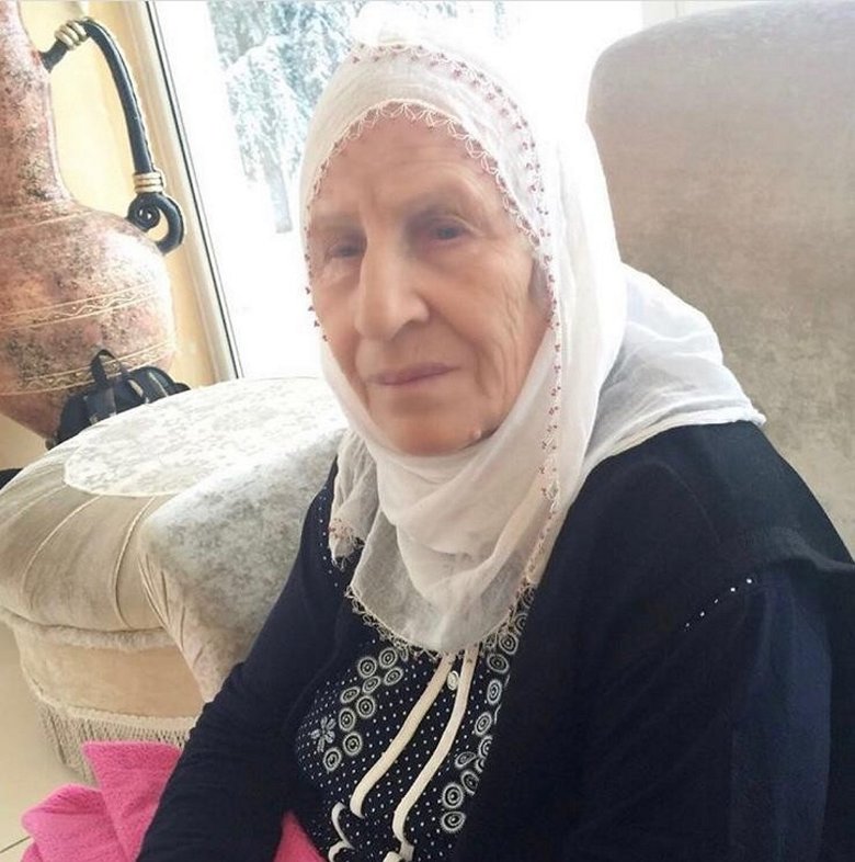 İzzet Yıldızhan’ın annesi Suriye Zelal Yıldızhan son yolculuğuna uğurlandı