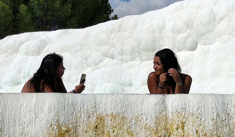 ’Beyaz cennet’ Pamukkale’ye sonbaharda da yoğun ilgi