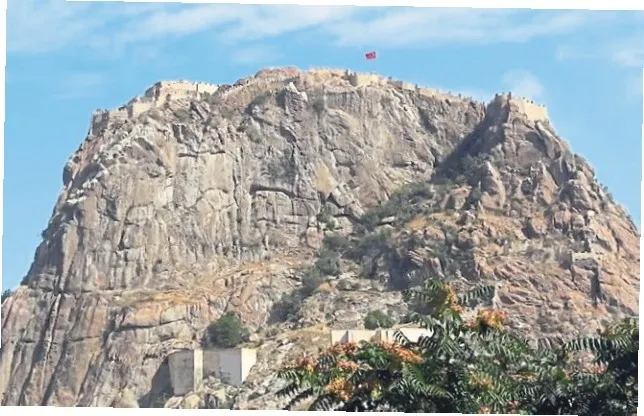 egenin-sessiz-guzeli-afyonkarahisar-1790360415602.jpeg