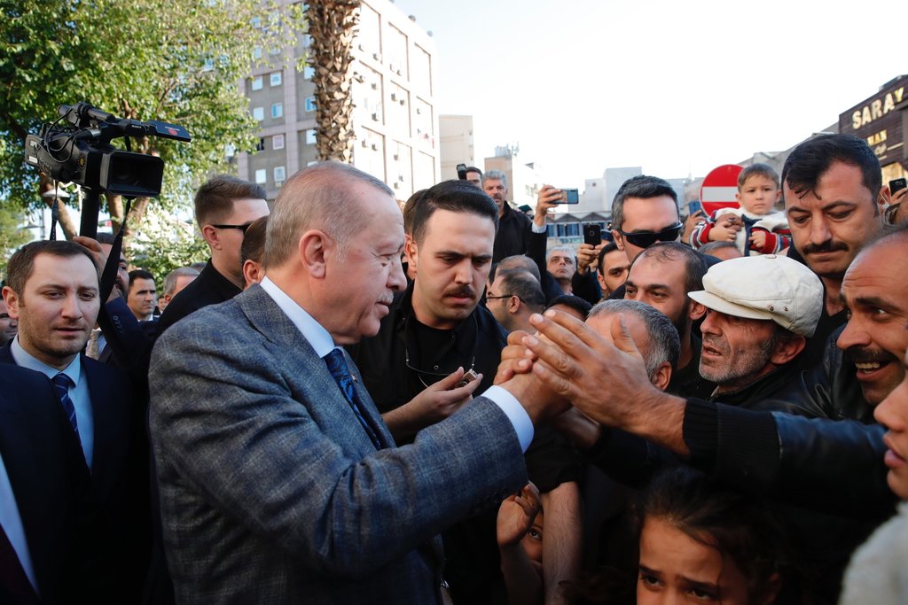 Başkan Erdoğan’a Şanlıurfa’da sevgi seli! Şehit Muhammed bebeğin ailesiyle görüştü