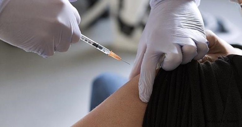 Türkiye’deki 35 milyonuncu Covid-19 aşısı Çanakkale’de yapıldı
