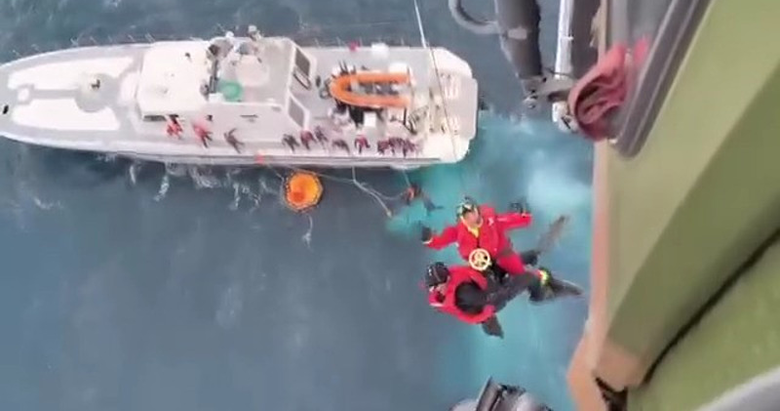 MSB: İzmir açıklarında batan göçmen botundaki 2 kişi kurtarıldı