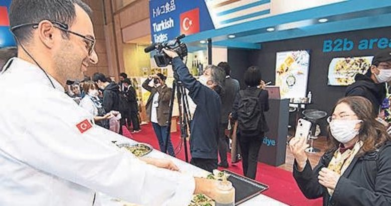 Michelin yıldızlı İzmirli şeften Japonlara sürpriz