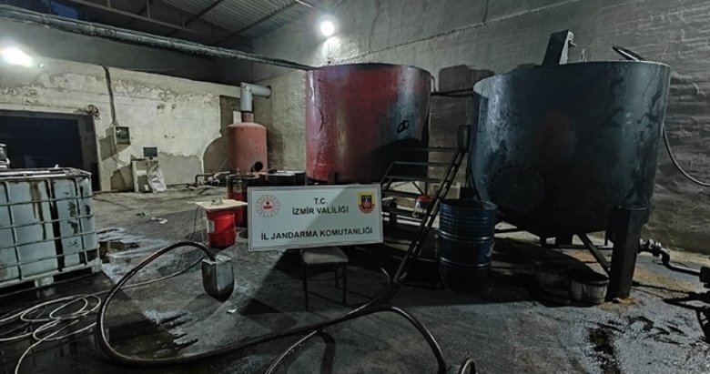 İzmir’de 11 bin litre sahte akaryakıt ele geçirildi