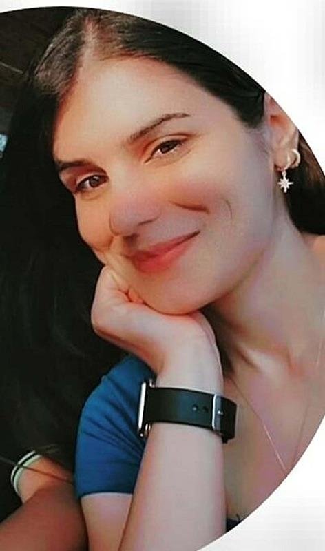 Çocuklarının gözü önünde öldürüldü