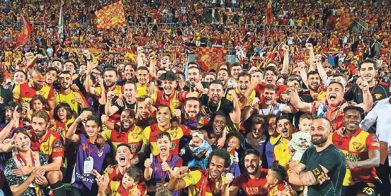 Göz-Göz devrediliyor