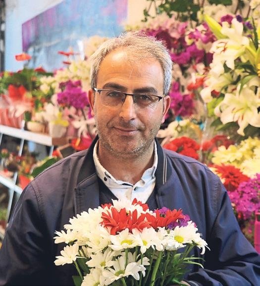 Çiçekçilerde Anneler Günü mesaisi