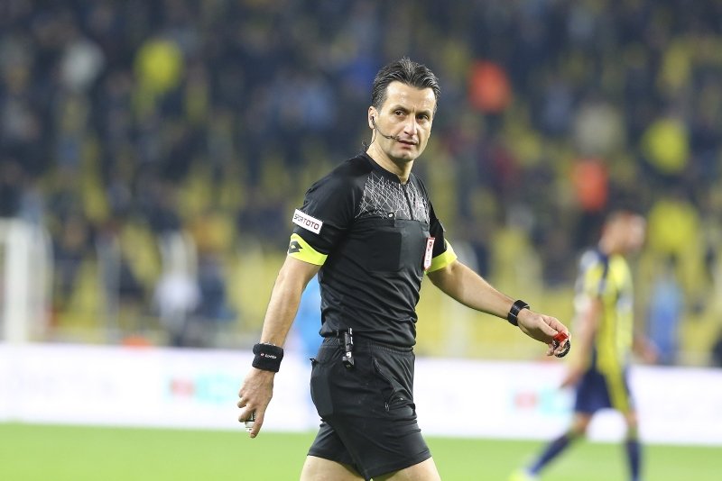 MHK’dan skandal Suat Arslanboğa kararı! Menemenspor-Balıkesirspor maçına verdiler