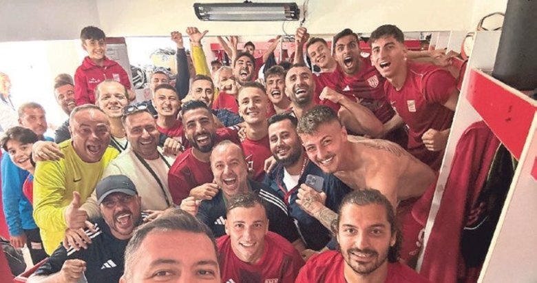 Ayvalıkgücü Bld. sahasına güveniyor