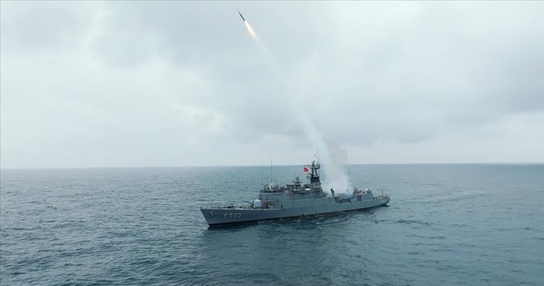 GÖKSUR, su üstü platformundan ilk atışını başarıyla gerçekleştirdi