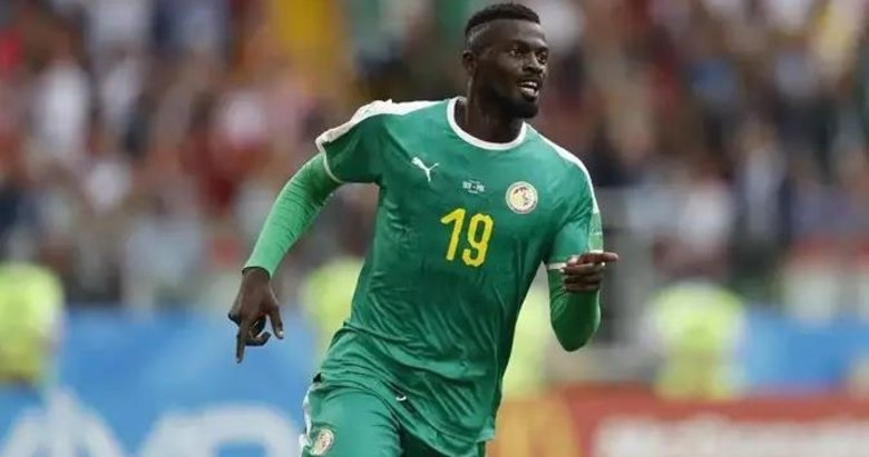 M’Baye Niang Sesleri