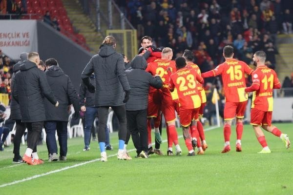 Göztepe’den evinde farklı galibiyet! 4-1 kazandılar