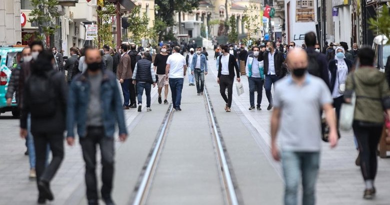 Bilim Kurulu Üyesi Prof. Dr. Taşova’dan ikinci dalga uyarısı