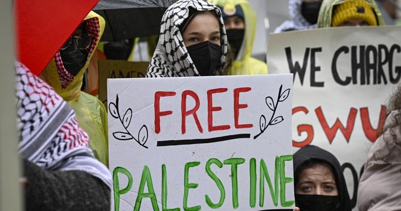 ABD’de Filistin’e destek gösterileri düzenlenen 5 üniversiteye antisemitizm iddiasıyla soruşturma