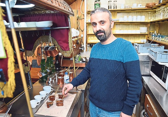 alisveris bahane kumda kahve sahane