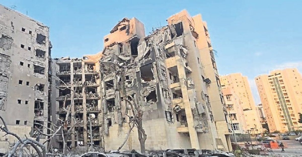 İran’dan İsrail’e füze saldırısı