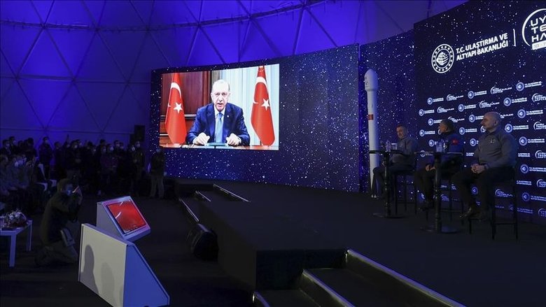 Başkan Erdoğan’dan TÜRKSAT 5B mesajı! Elon Musk’ı şantaja boyun eğmediği için tebrik ediyorum